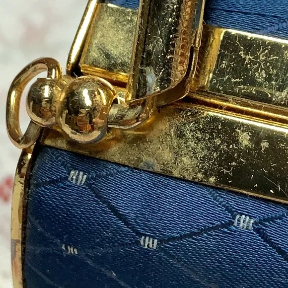 Cute brass and rhinestone purse - Picture 12 of 17